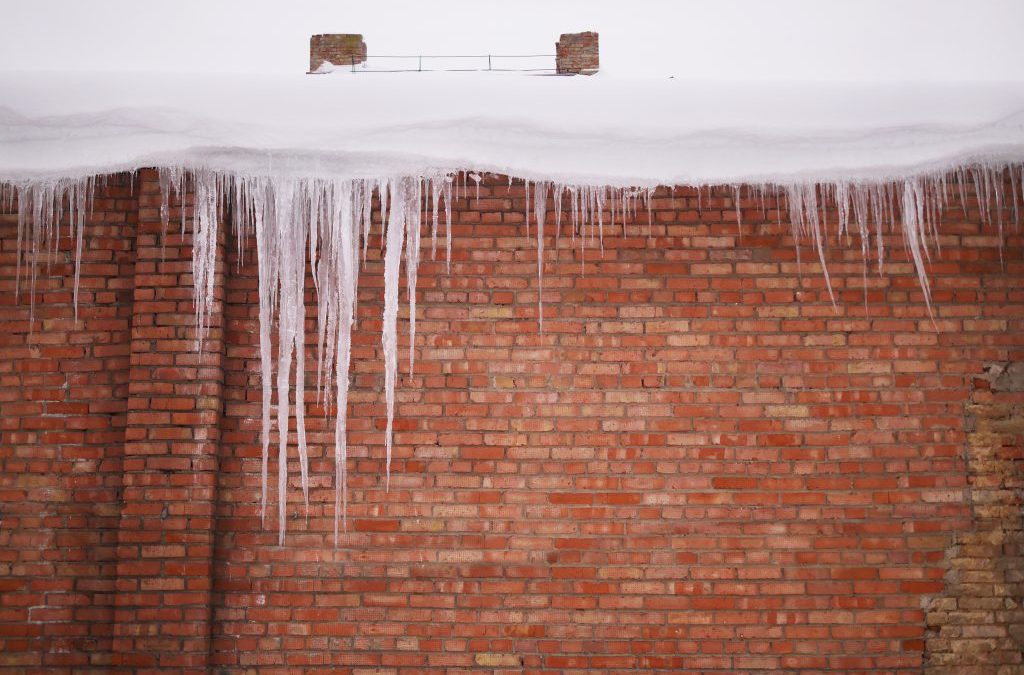 How Ice and Snow Impacts Your Roof